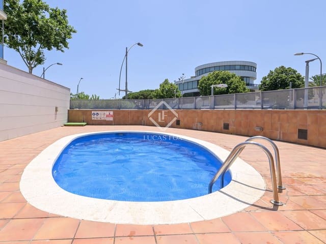 3 sypialnia Apartament na sprzedaż w Platja d'Aro, Castell-Platja d'Aro z basenem garażem - 399 500 € (Ref: 9087528)