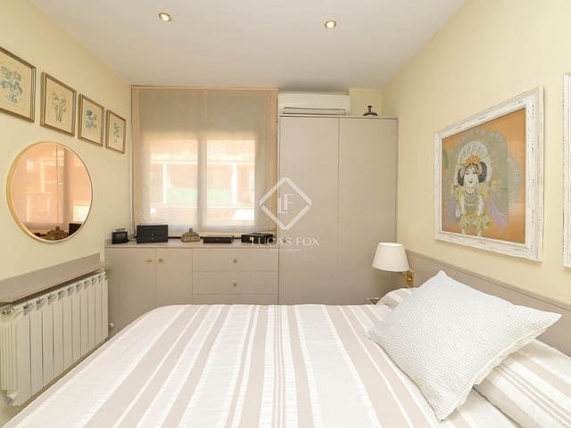 3 sypialnia Apartament na sprzedaż w Platja d'Aro, Castell-Platja d'Aro z basenem garażem - 399 500 € (Ref: 9087528)