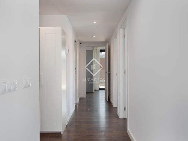 3 soveværelse Lejlighed til salg i Platja d'Aro, Castell-Platja d'Aro med swimmingpool garage - € 745.000 (Ref: 9087532)