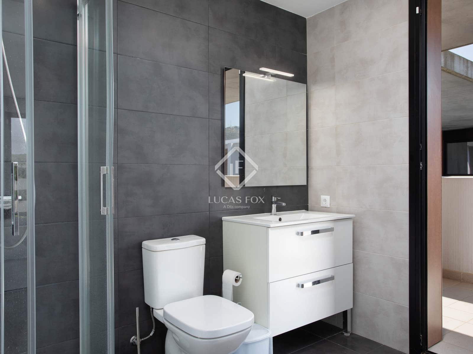 3 soveværelse Lejlighed til salg i Platja d'Aro med swimmingpool garage - € 745.000 (Ref: 9087532)