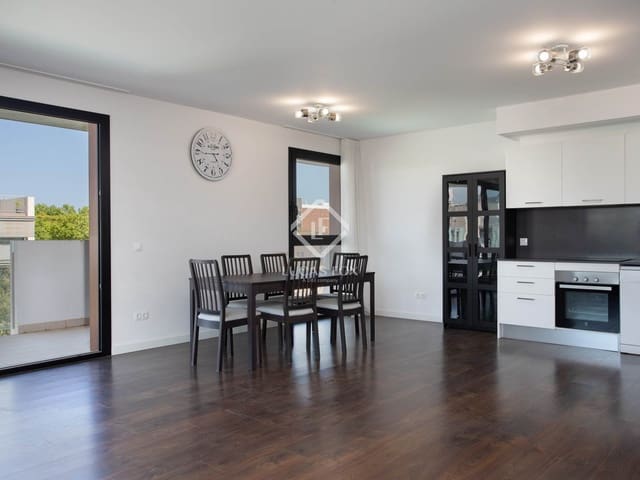 3 soveværelse Lejlighed til salg i Platja d'Aro, Castell-Platja d'Aro med swimmingpool garage - € 745.000 (Ref: 9087532)