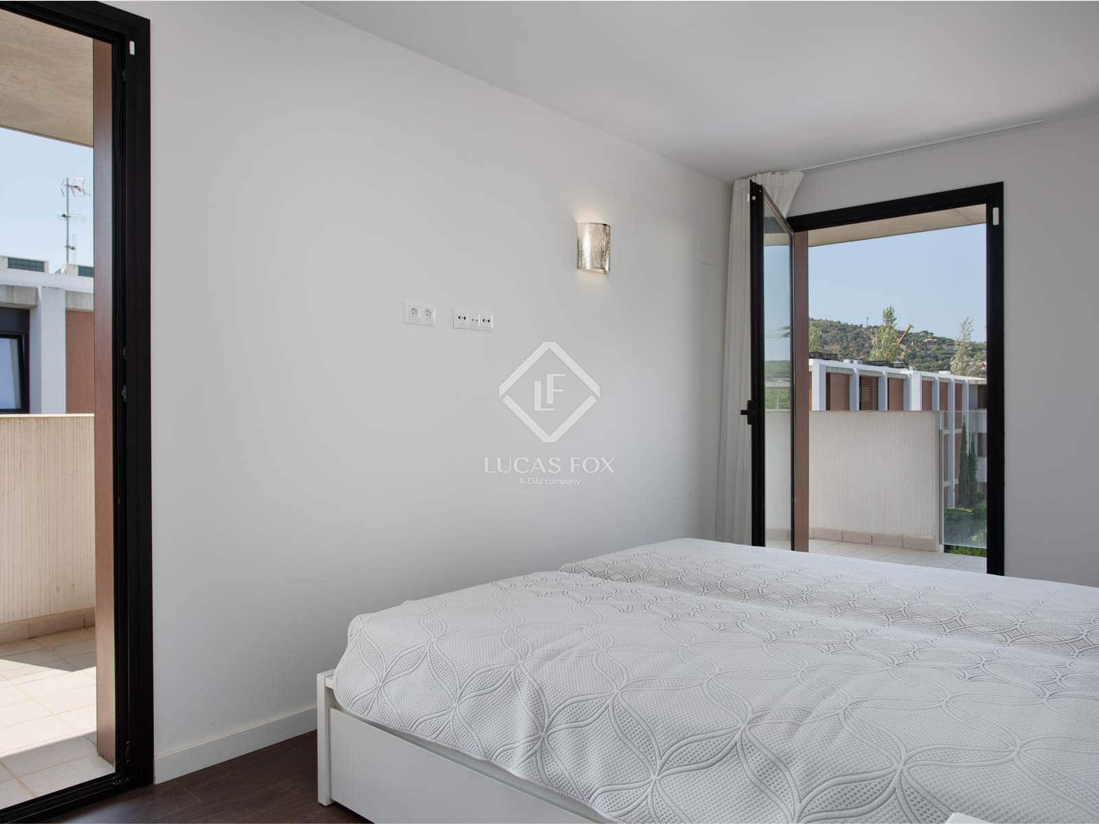 3 soveværelse Lejlighed til salg i Platja d'Aro med swimmingpool garage - € 745.000 (Ref: 9087532)