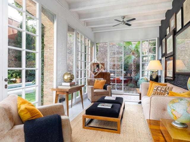 7 bedroom Villa for sale in Forallac with pool - € 1,650,000 (Ref: 9088433)