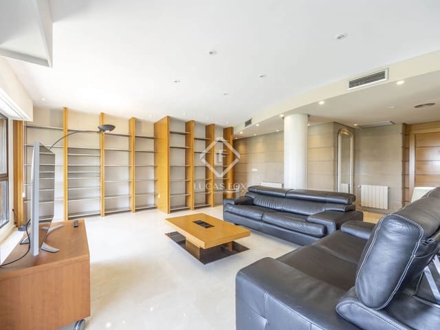 4 soveværelse Lejlighed til leje i Valencia by med swimmingpool garage - € 3.500 (Ref: 9088434)
