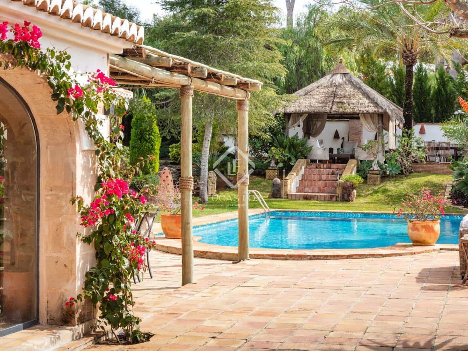 3 bedroom Villa for sale in Javea / Xabia with pool garage - € 3,395,000 (Ref: 9094420)