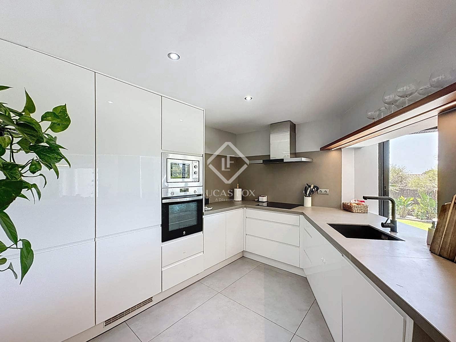 3 soveværelse Villa til salg i San Luis / Sant Lluis med swimmingpool garage - € 1.500.000 (Ref: 9094421)