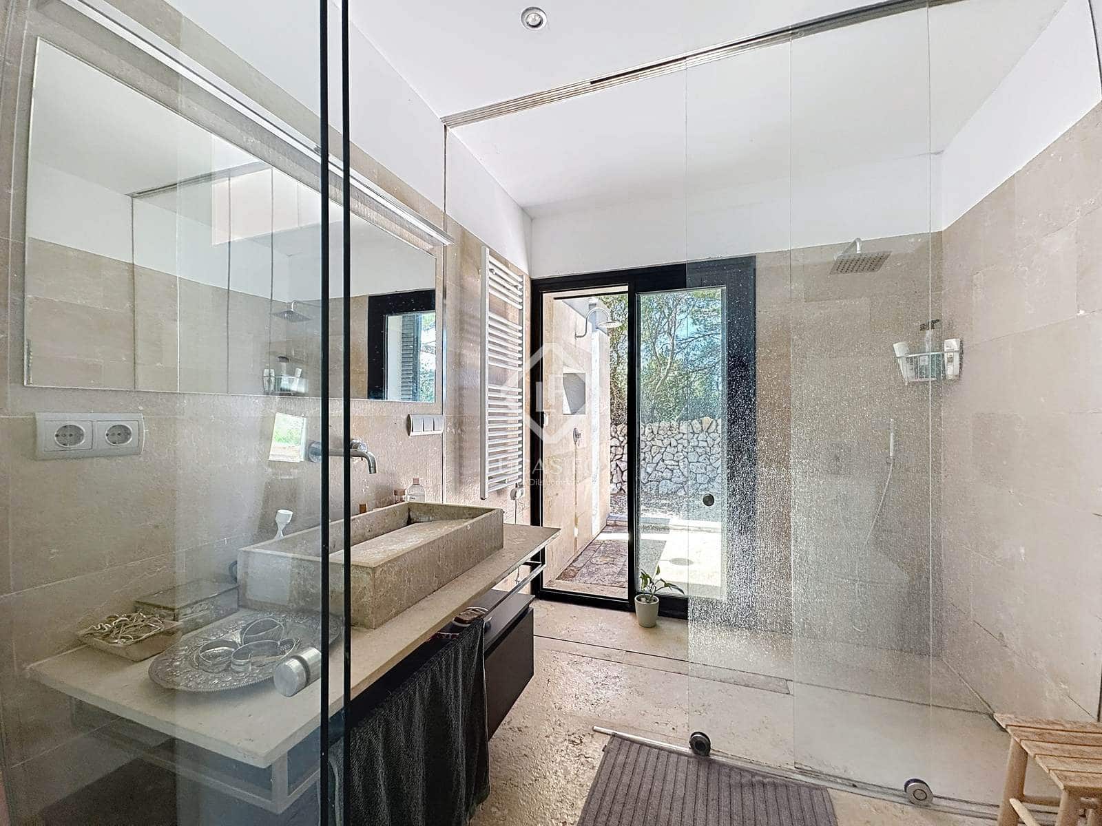 3 soveværelse Villa til salg i San Luis / Sant Lluis med swimmingpool garage - € 1.500.000 (Ref: 9094421)