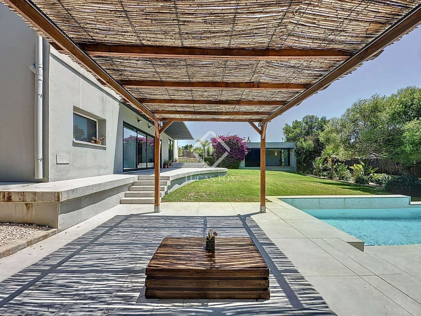 3 soveværelse Villa til salg i San Luis / Sant Lluis med swimmingpool garage - € 1.500.000 (Ref: 9094421)