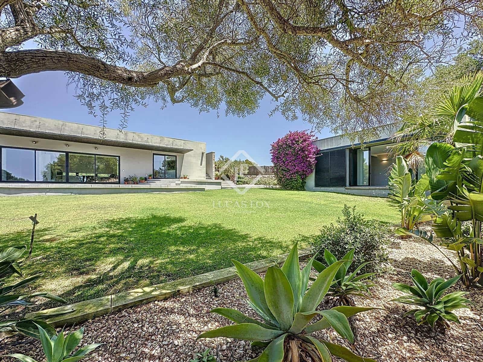 3 soveværelse Villa til salg i San Luis / Sant Lluis med swimmingpool garage - € 1.500.000 (Ref: 9094421)