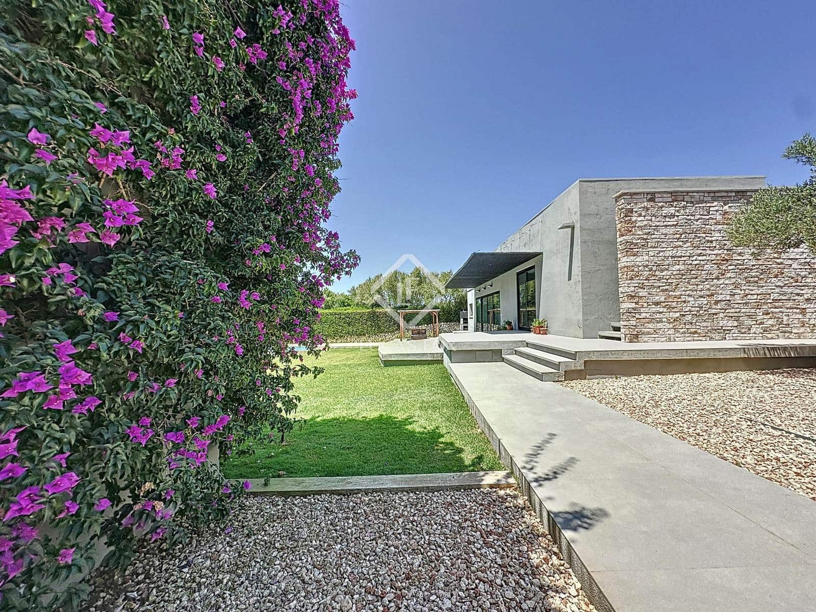 3 soveværelse Villa til salg i San Luis / Sant Lluis med swimmingpool garage - € 1.500.000 (Ref: 9094421)