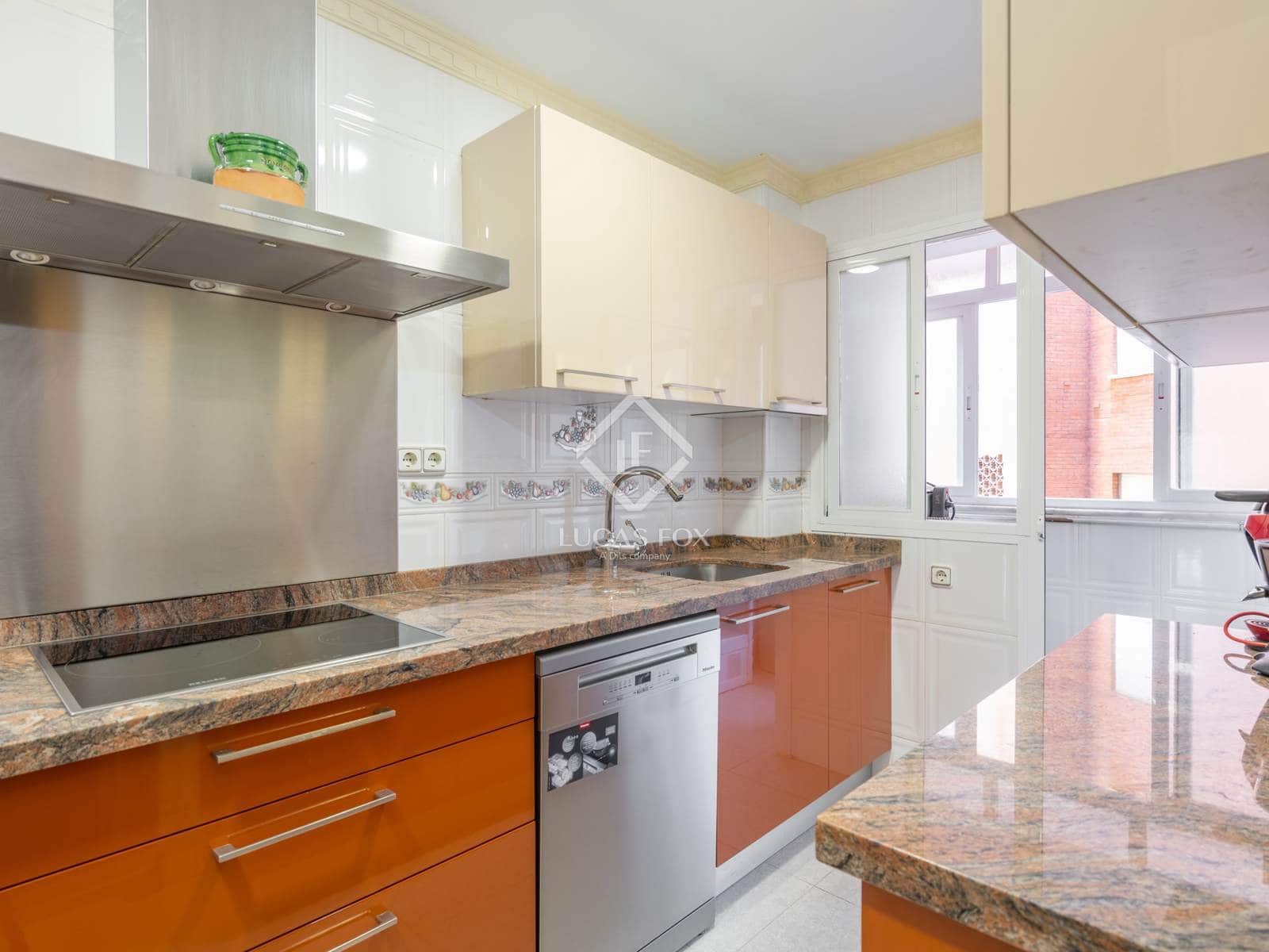 4 sypialnia Apartament na sprzedaż w Miasto Malaga z garażem - 965 000 € (Ref: 9094716)