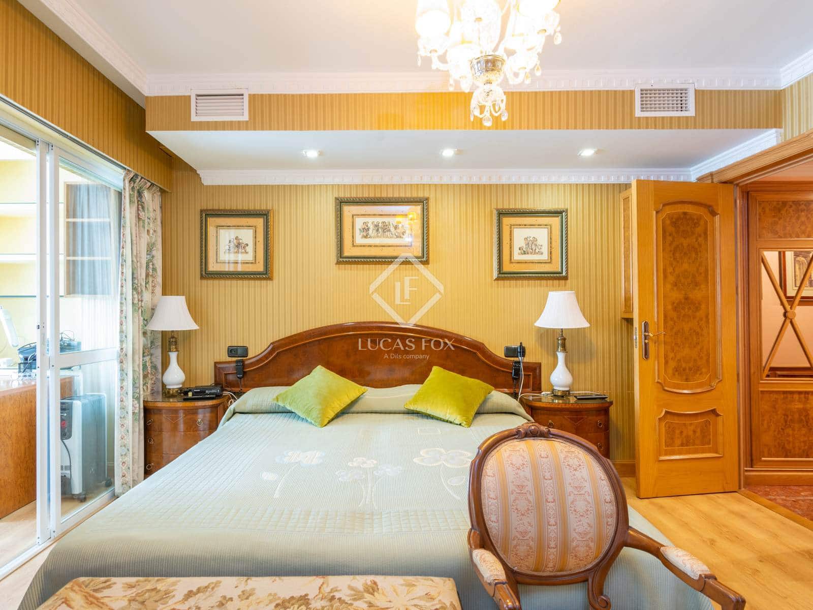 4 sypialnia Apartament na sprzedaż w Miasto Malaga z garażem - 965 000 € (Ref: 9094716)