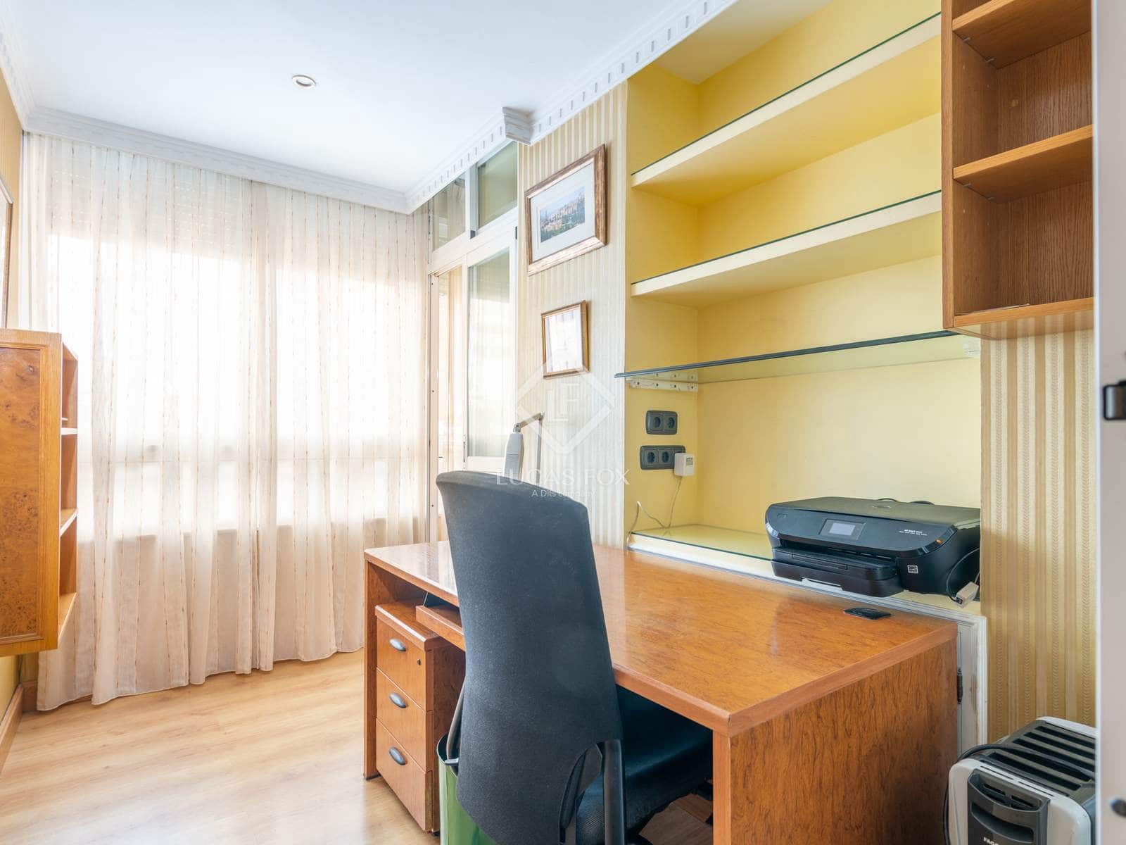 4 sypialnia Apartament na sprzedaż w Miasto Malaga z garażem - 965 000 € (Ref: 9094716)