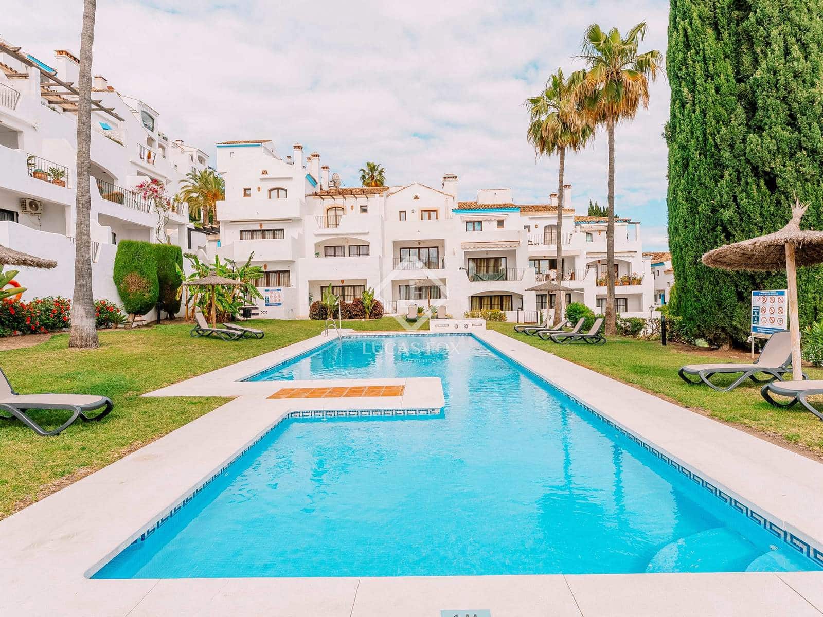 3 bedroom Villa for sale in Benahavis with pool garage - € 649,000 (Ref: 9097055)