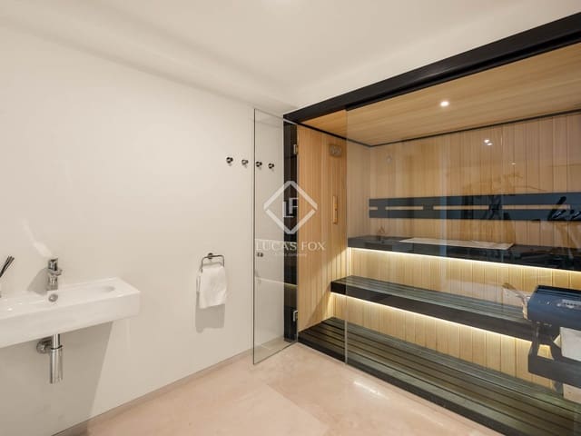 4 slaapkamer Villa te koop in Estepona met zwembad garage - € 3.395.000 (Ref: 9097056)