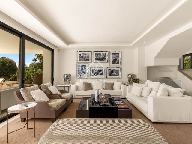 4 slaapkamer Villa te koop in Estepona met zwembad garage - € 3.395.000 (Ref: 9097056)