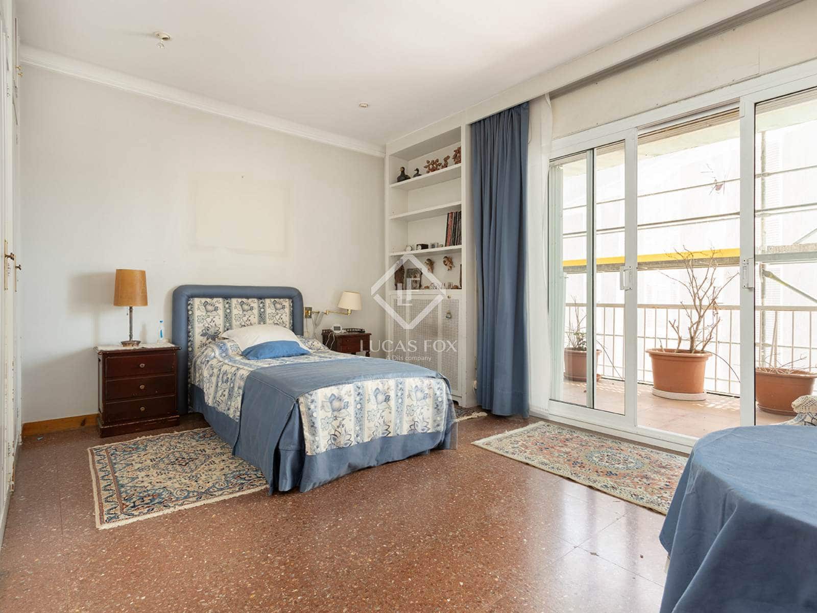 5 slaapkamer Appartement te koop in Barcelona stad met garage - € 2.075.000 (Ref: 9097356)