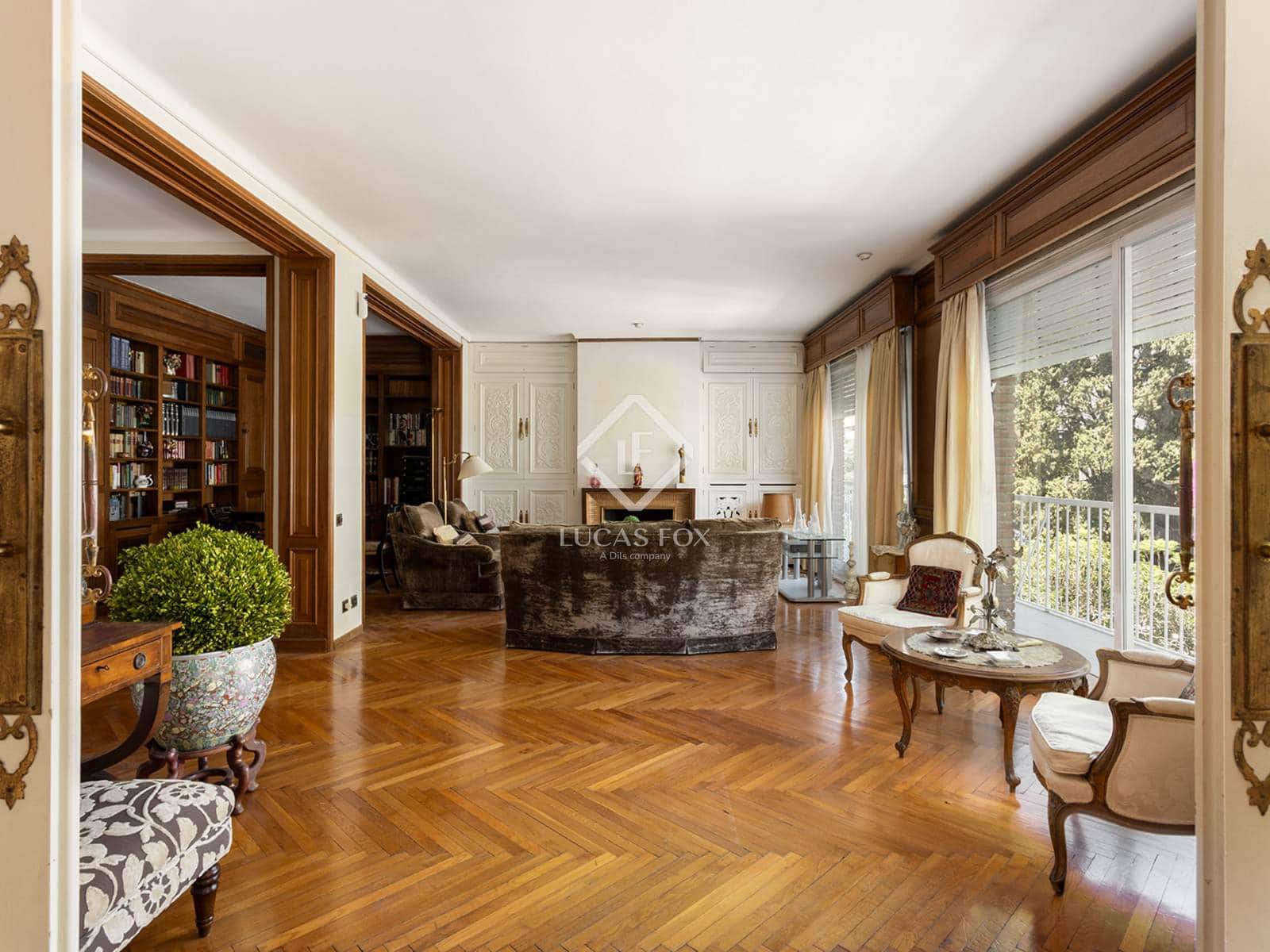 5 slaapkamer Appartement te koop in Barcelona stad met garage - € 2.075.000 (Ref: 9097356)