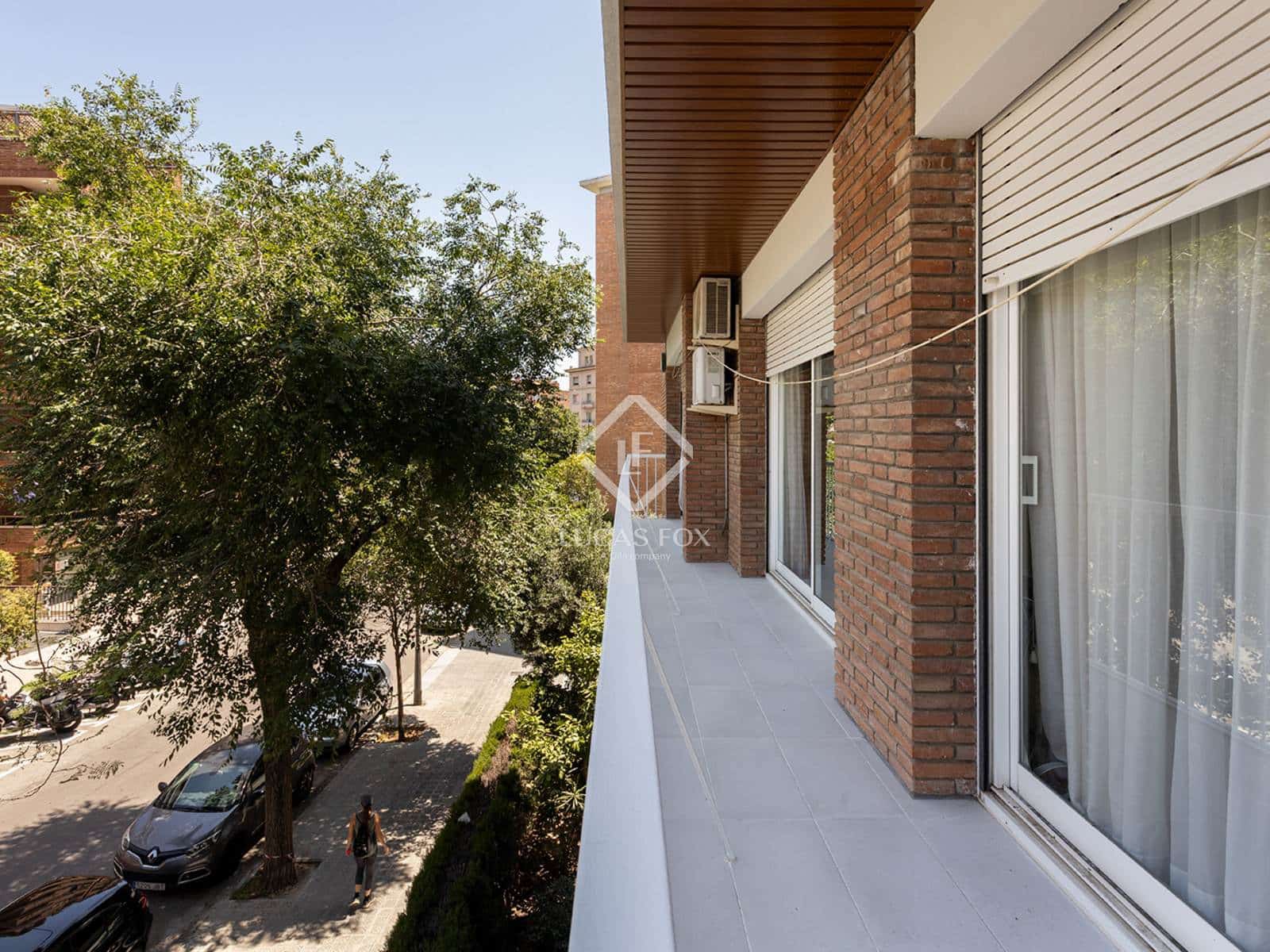 5 slaapkamer Appartement te koop in Barcelona stad met garage - € 2.075.000 (Ref: 9097356)