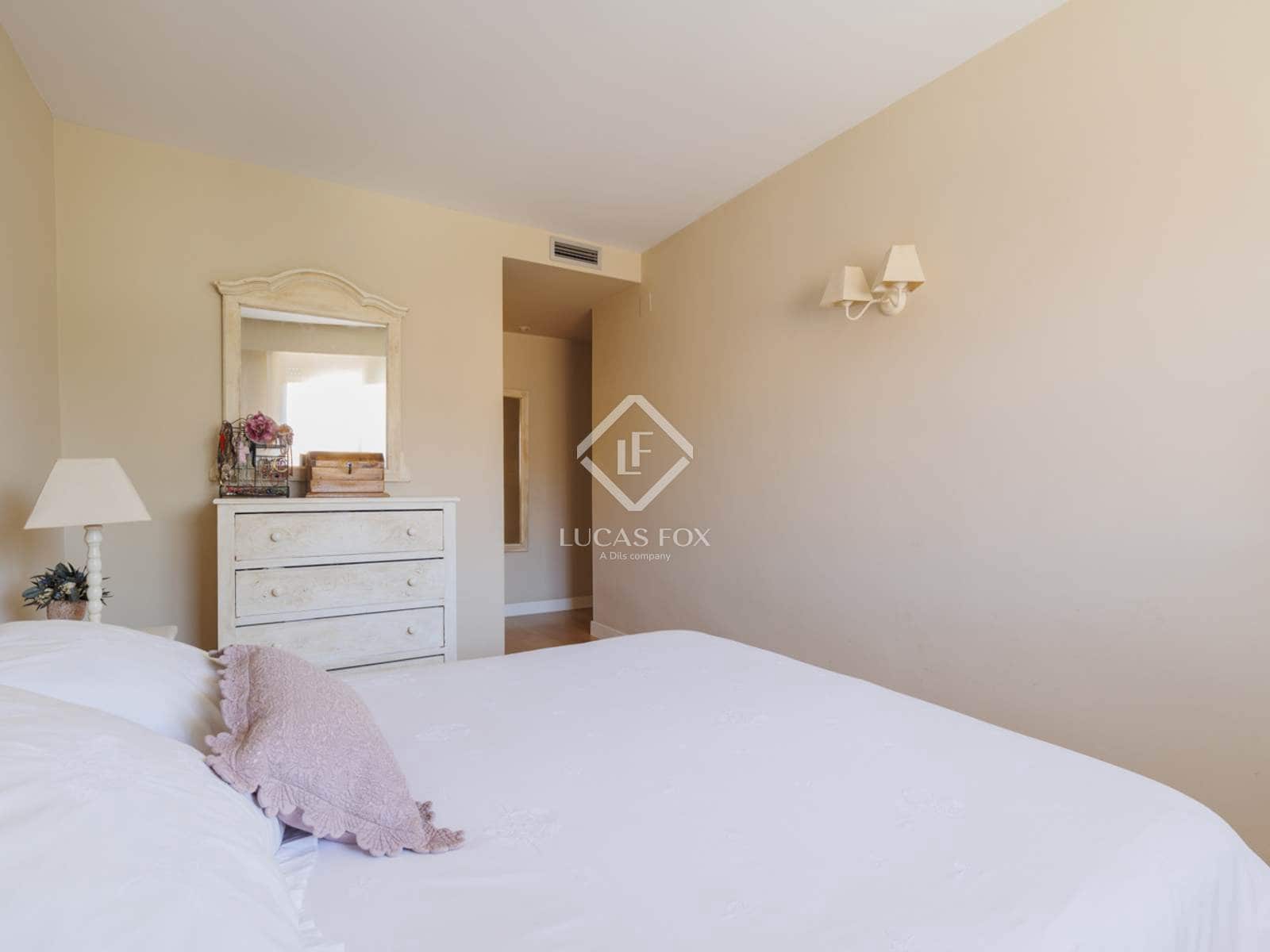 4 soveværelse Penthouse til salg i Pozuelo de Alarcon med swimmingpool garage - € 1.290.000 (Ref: 9097372)