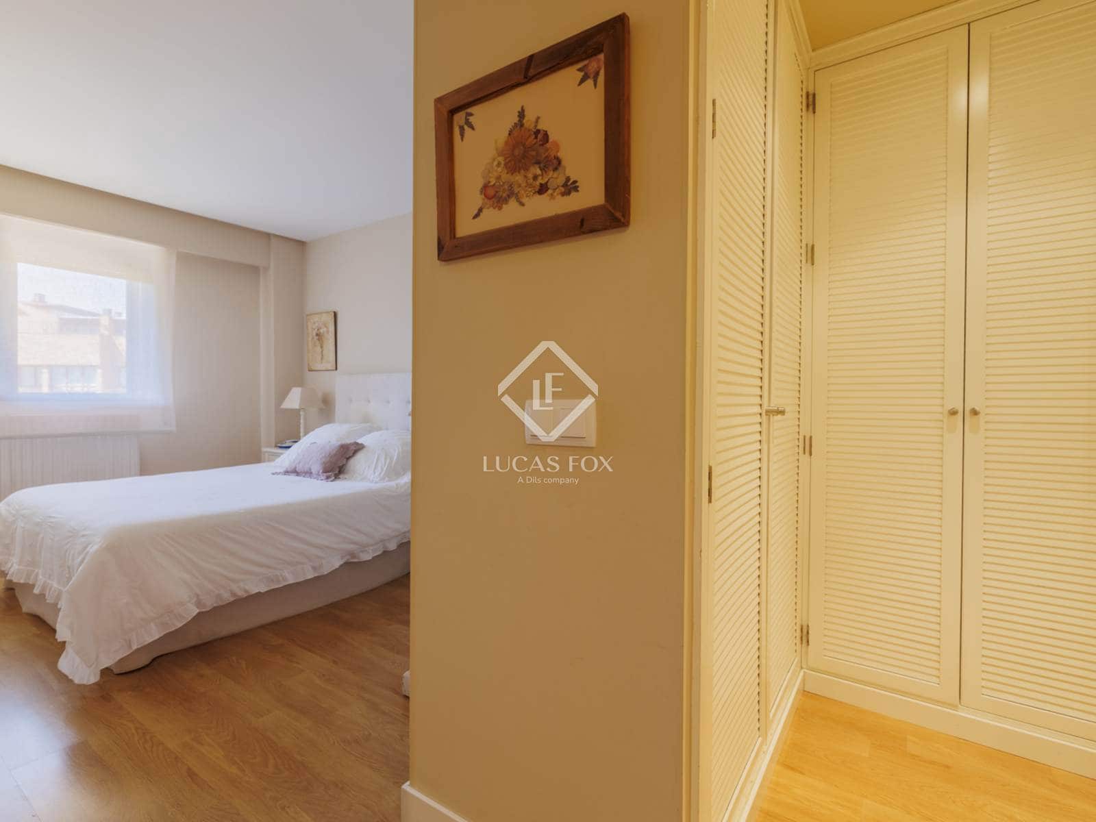 4 soveværelse Penthouse til salg i Pozuelo de Alarcon med swimmingpool garage - € 1.290.000 (Ref: 9097372)