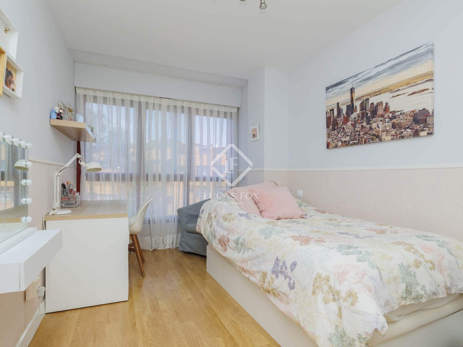 4 soveværelse Penthouse til salg i Pozuelo de Alarcon med swimmingpool garage - € 1.290.000 (Ref: 9097372)