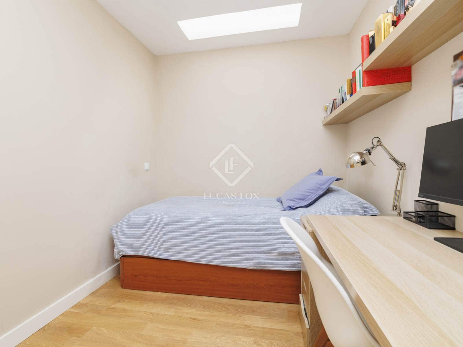 4 soveværelse Penthouse til salg i Pozuelo de Alarcon med swimmingpool garage - € 1.290.000 (Ref: 9097372)