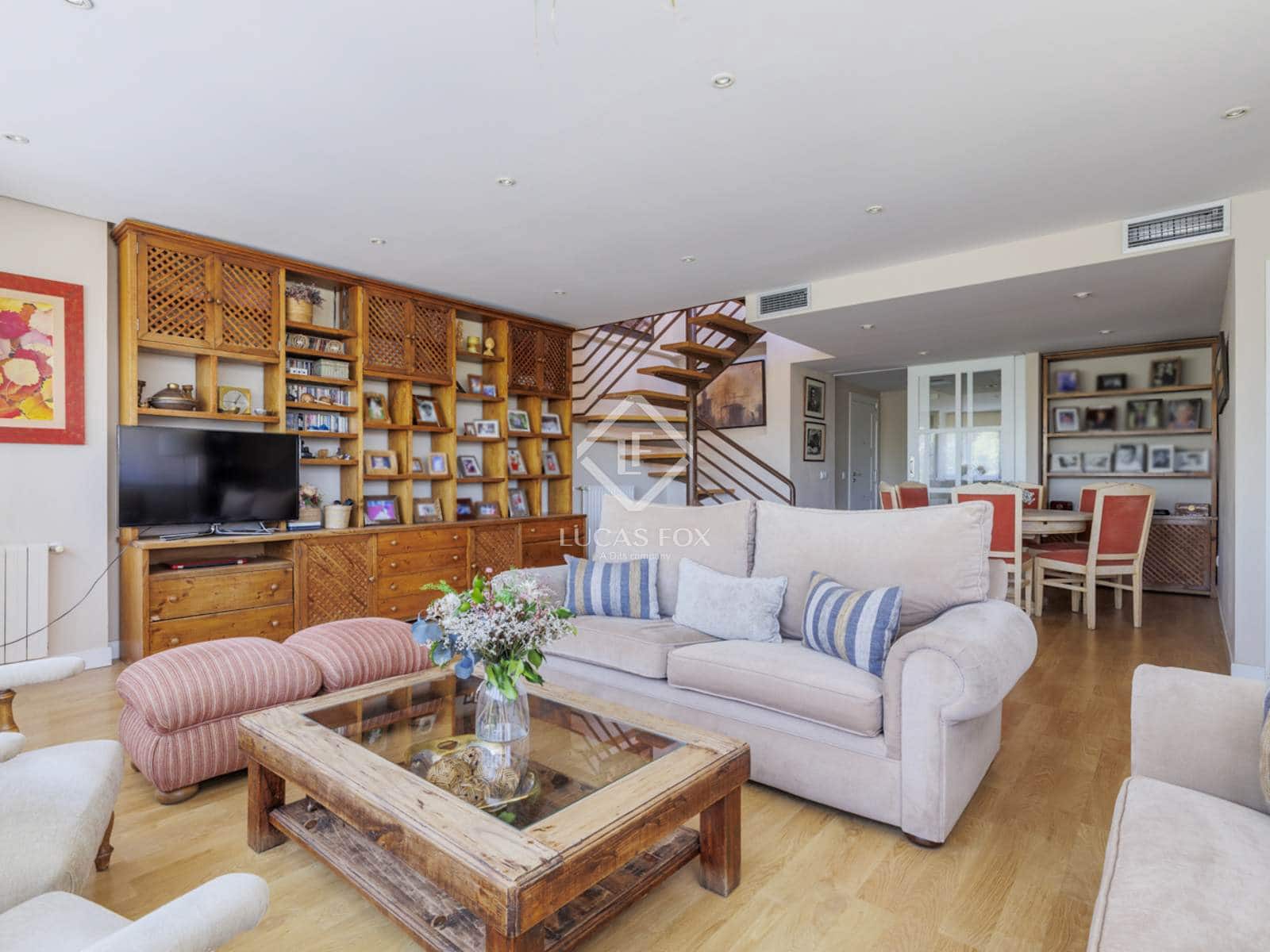 4 soveværelse Penthouse til salg i Pozuelo de Alarcon med swimmingpool garage - € 1.290.000 (Ref: 9097372)