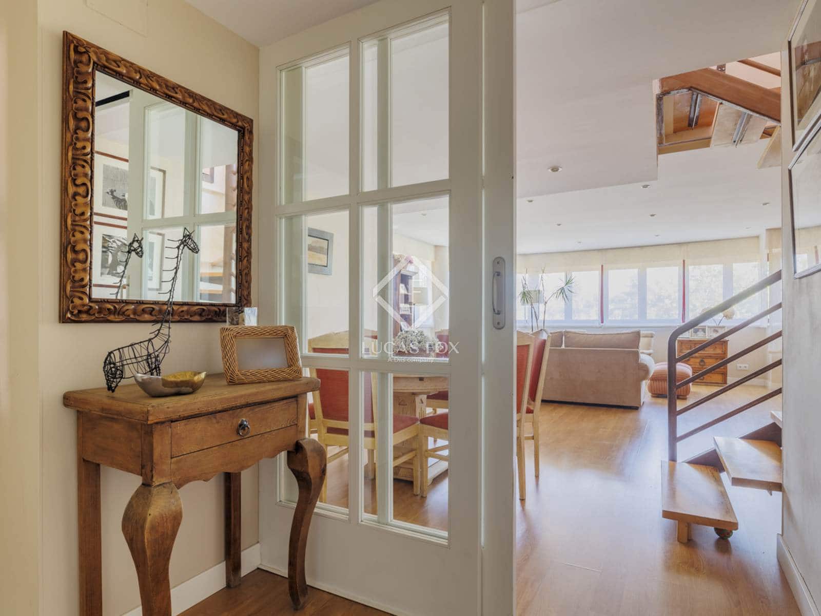 4 soveværelse Penthouse til salg i Pozuelo de Alarcon med swimmingpool garage - € 1.290.000 (Ref: 9097372)