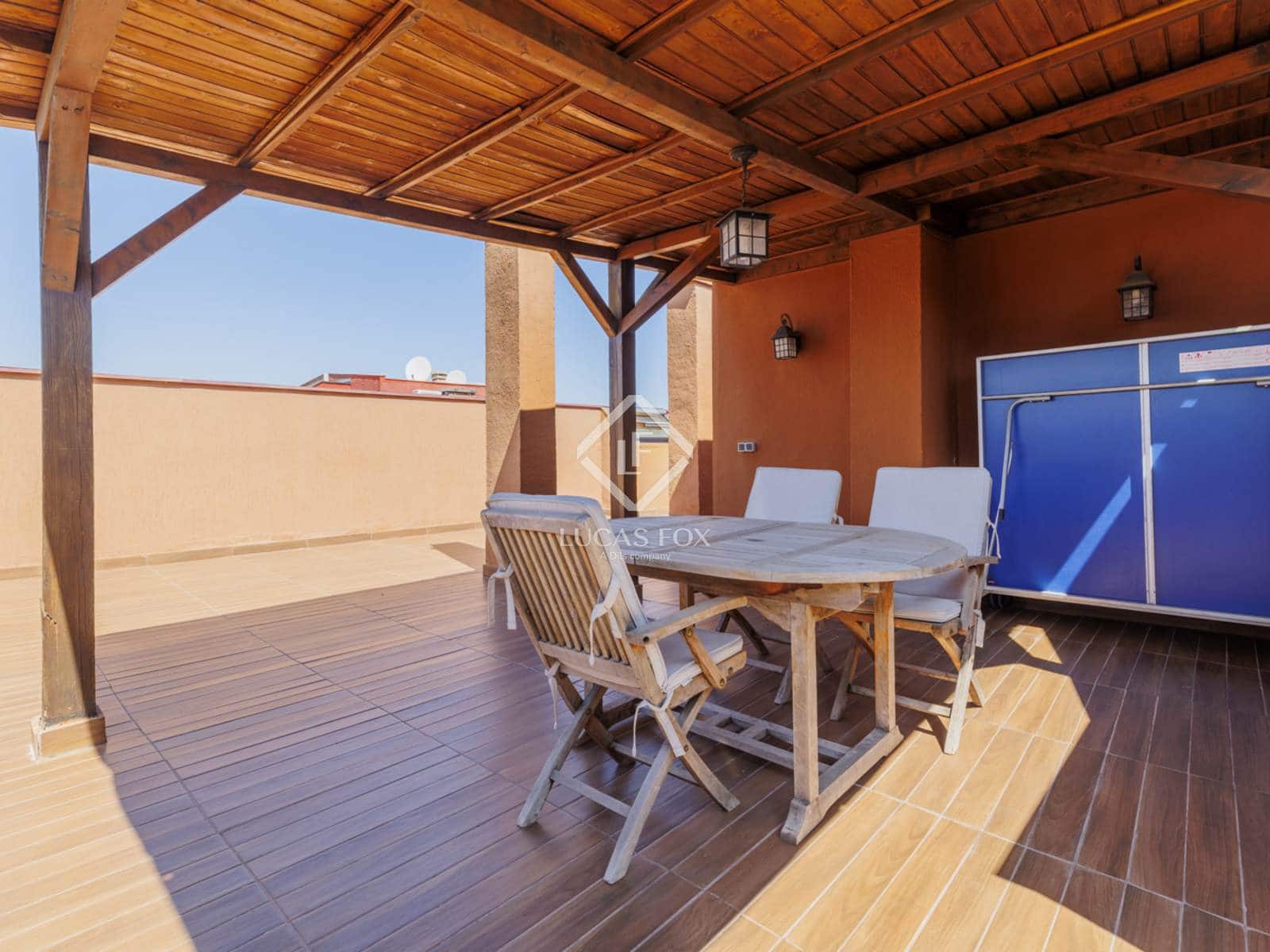 4 soveværelse Penthouse til salg i Pozuelo de Alarcon med swimmingpool garage - € 1.290.000 (Ref: 9097372)