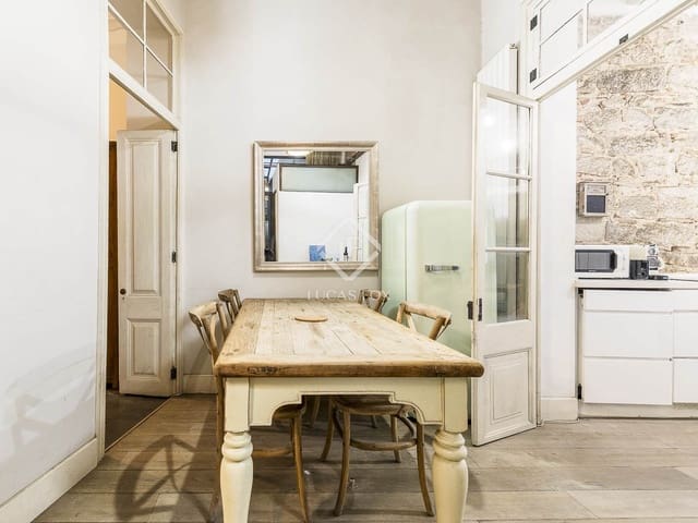 2 slaapkamer Appartement te koop in Barcelona stad - € 475.000 (Ref: 9097581)