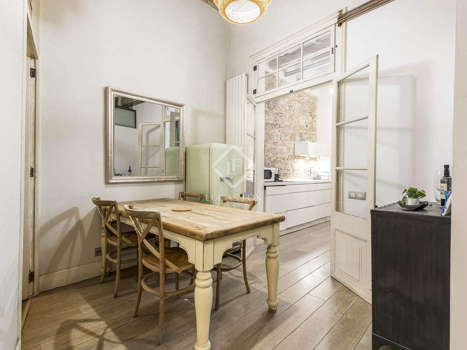 2 soveværelse Lejlighed til salg i Barcelona by - € 475.000 (Ref: 9097581)