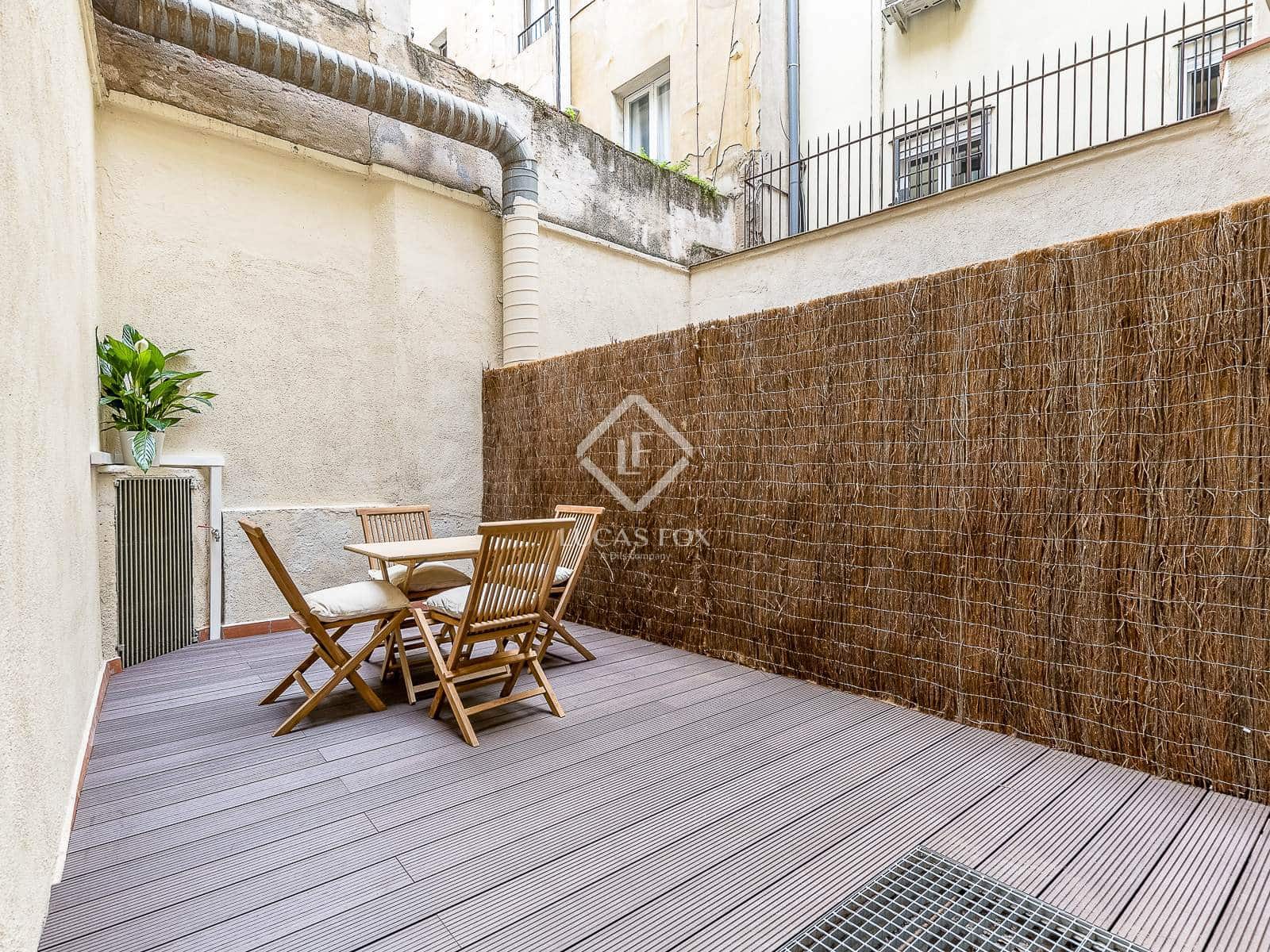 2 soveværelse Lejlighed til salg i Barcelona by - € 475.000 (Ref: 9097581)