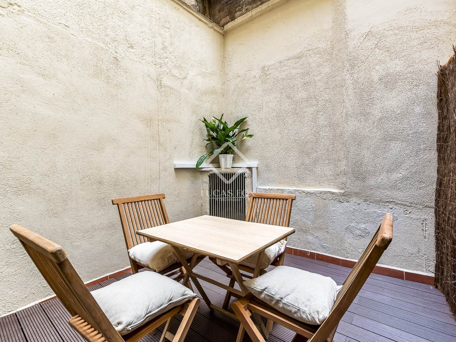 2 soveværelse Lejlighed til salg i Barcelona by - € 475.000 (Ref: 9097581)