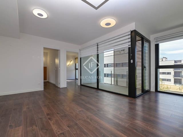 2 makuuhuone Huoneisto myytävänä paikassa Platja d'Aro, Castell-Platja d'Aro mukana uima-altaan 
autotalli - 385 000 € (Ref: 9097583)