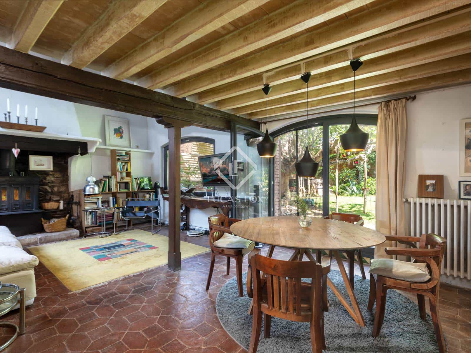 2 soveværelse Finca/Landehus til salg i Vilopriu med swimmingpool - € 790.000 (Ref: 9097749)