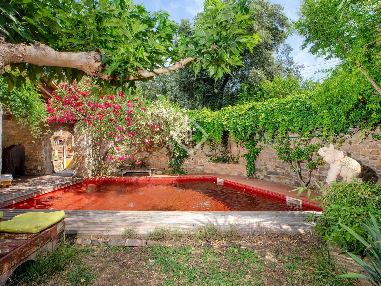 2 soveværelse Finca/Landehus til salg i Vilopriu med swimmingpool - € 790.000 (Ref: 9097749)