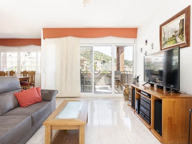 6 slaapkamer Villa te koop in Barcelona stad - € 920.000 (Ref: 9099427)