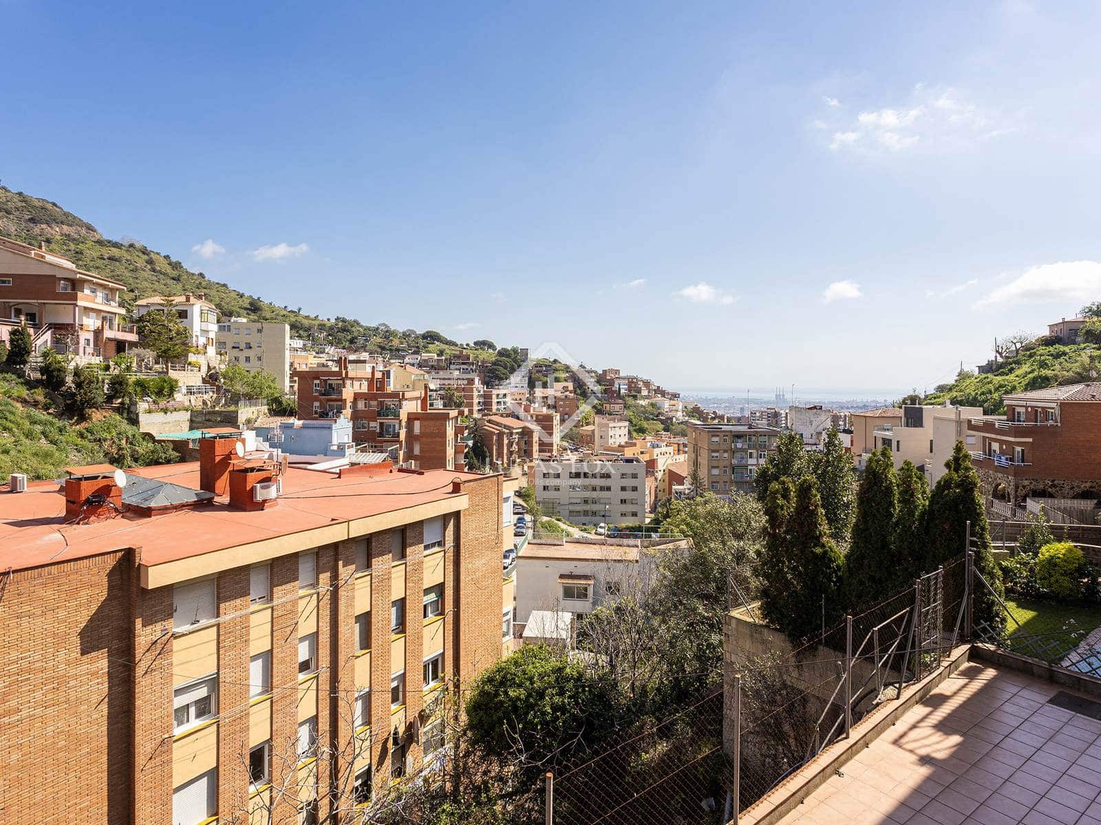 6 bedroom Villa for sale in Barcelona city - € 920,000 (Ref: 9099427)