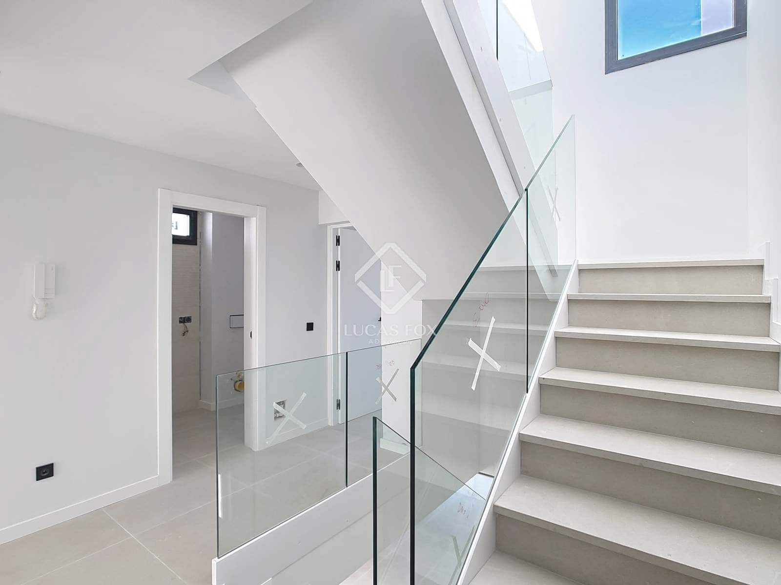 3 soveværelse Villa til salg i Ciutadella de Menorca med swimmingpool garage - € 849.700 (Ref: 9099874)