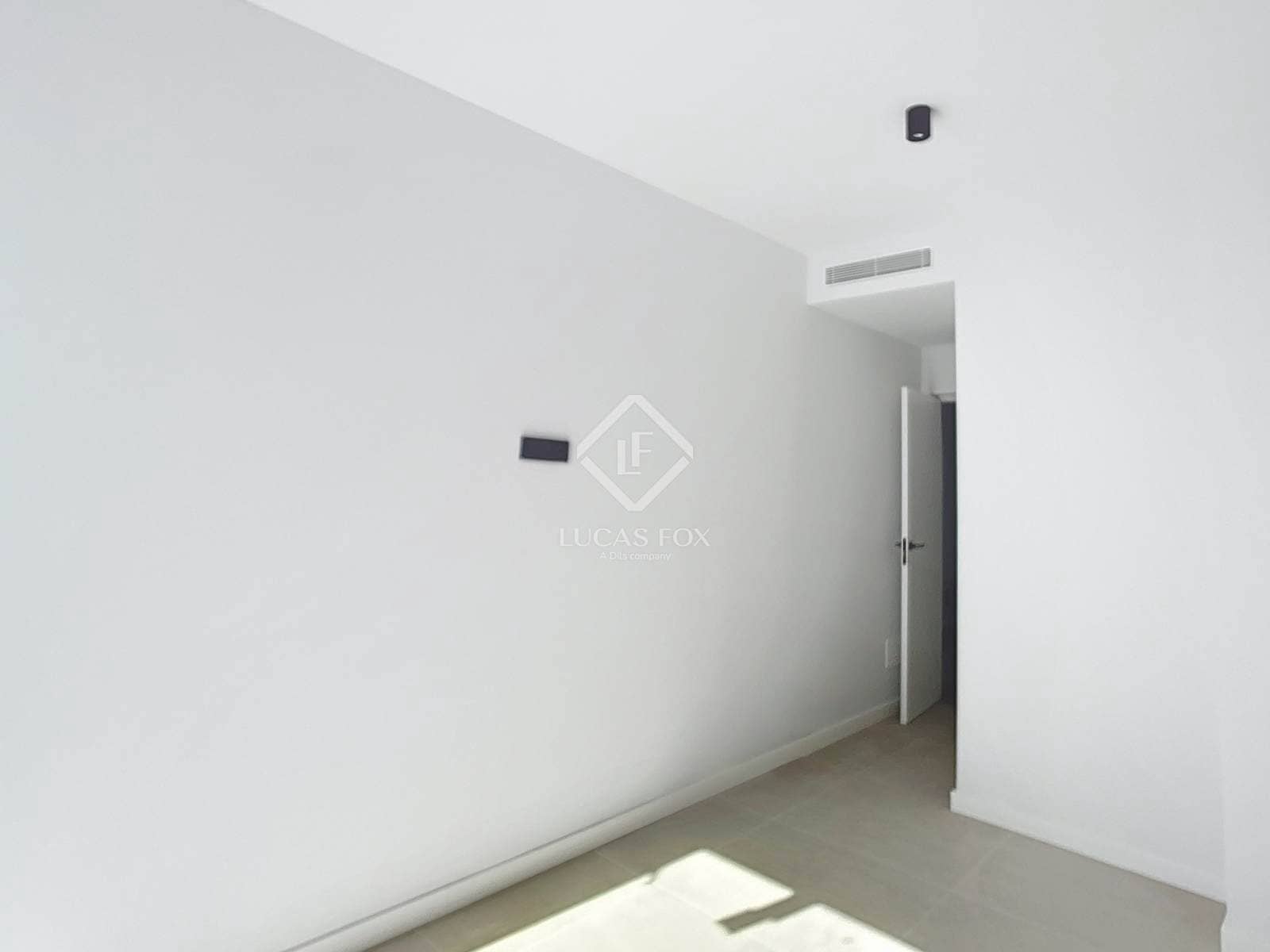 3 sypialnia Willa na sprzedaż w Ciutadella de Menorca z basenem garażem - 849 700 € (Ref: 9099877)