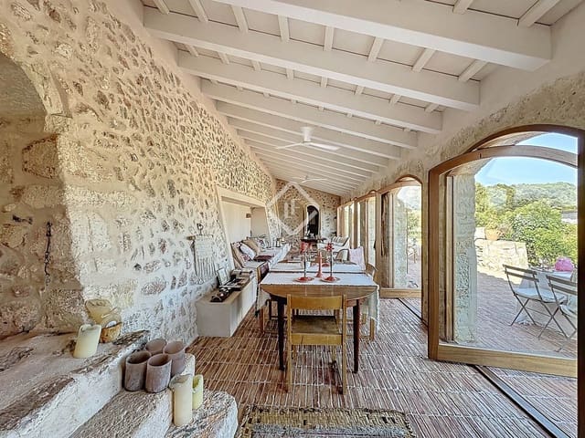 8 slaapkamer Finca/Landhuis te koop in Alayor / Alaior met zwembad garage - € 4.750.000 (Ref: 9100009)