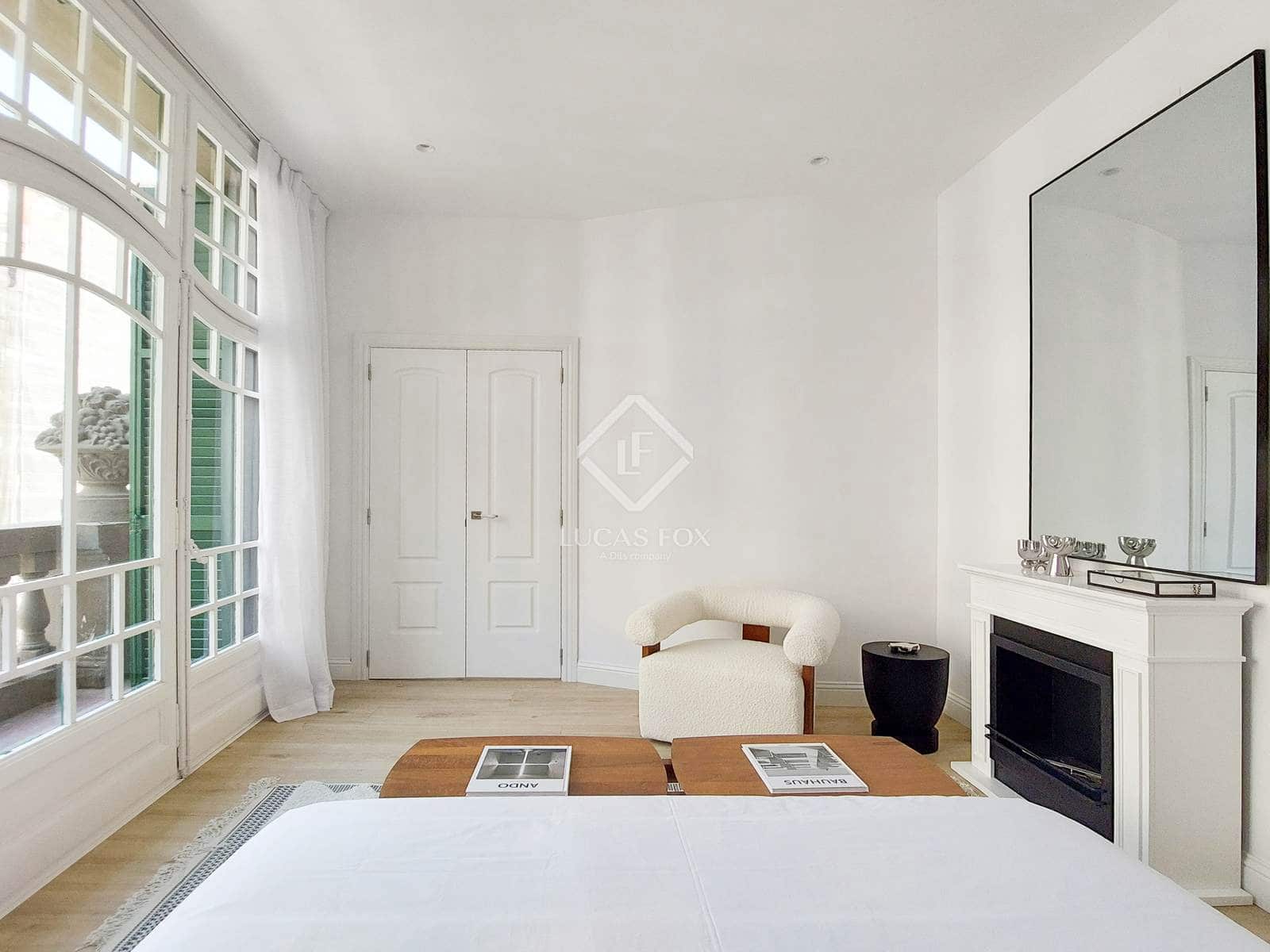 3 slaapkamer Appartement te koop in Barcelona stad - € 990.000 (Ref: 9100011)