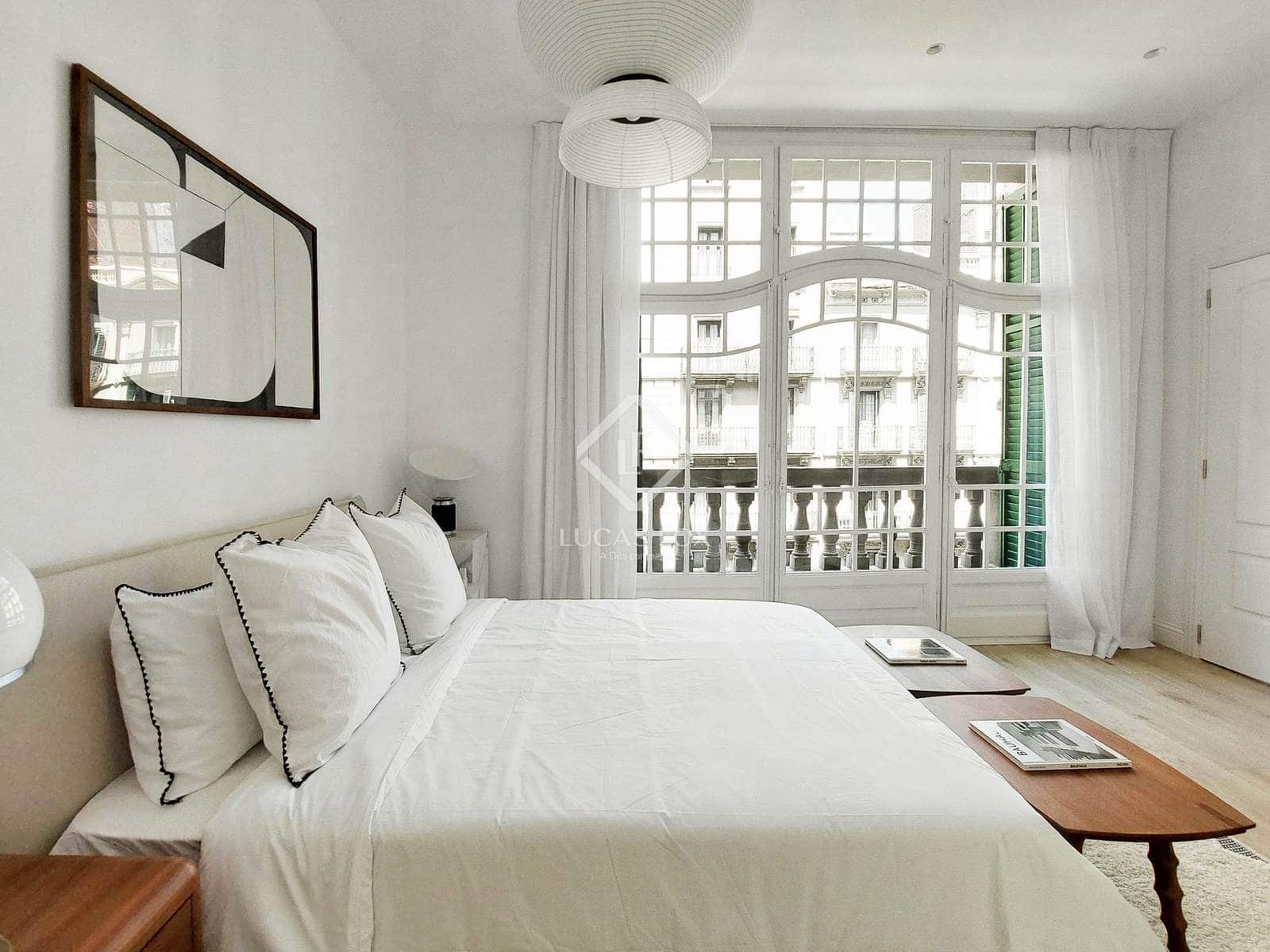 3 slaapkamer Appartement te koop in Barcelona stad - € 990.000 (Ref: 9100011)