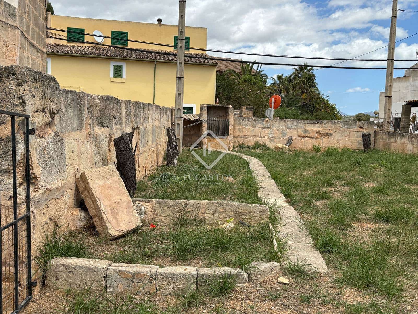 Bouwgrond te koop in Ses Salines - € 319.000 (Ref: 9101053)