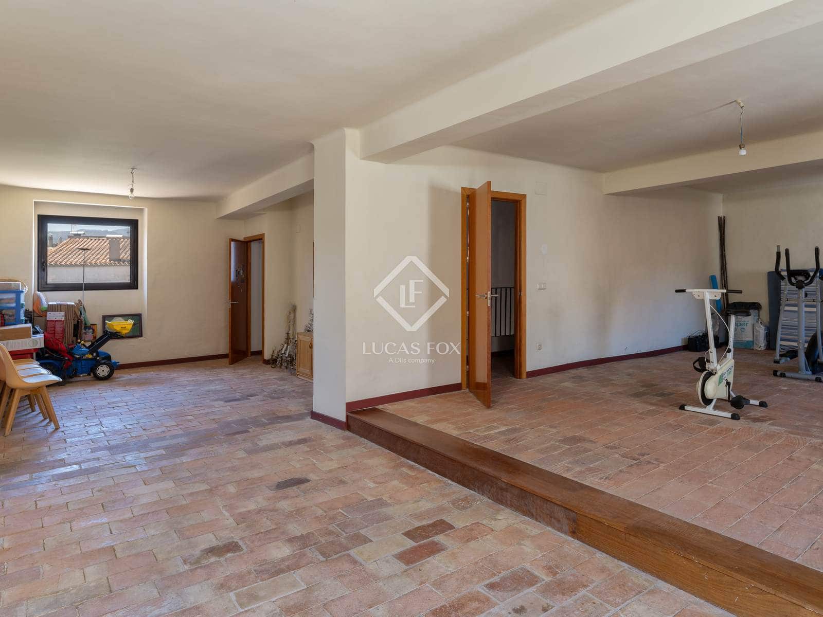 5 soveværelse Villa til salg i Banyoles med swimmingpool garage - € 1.100.000 (Ref: 9101730)