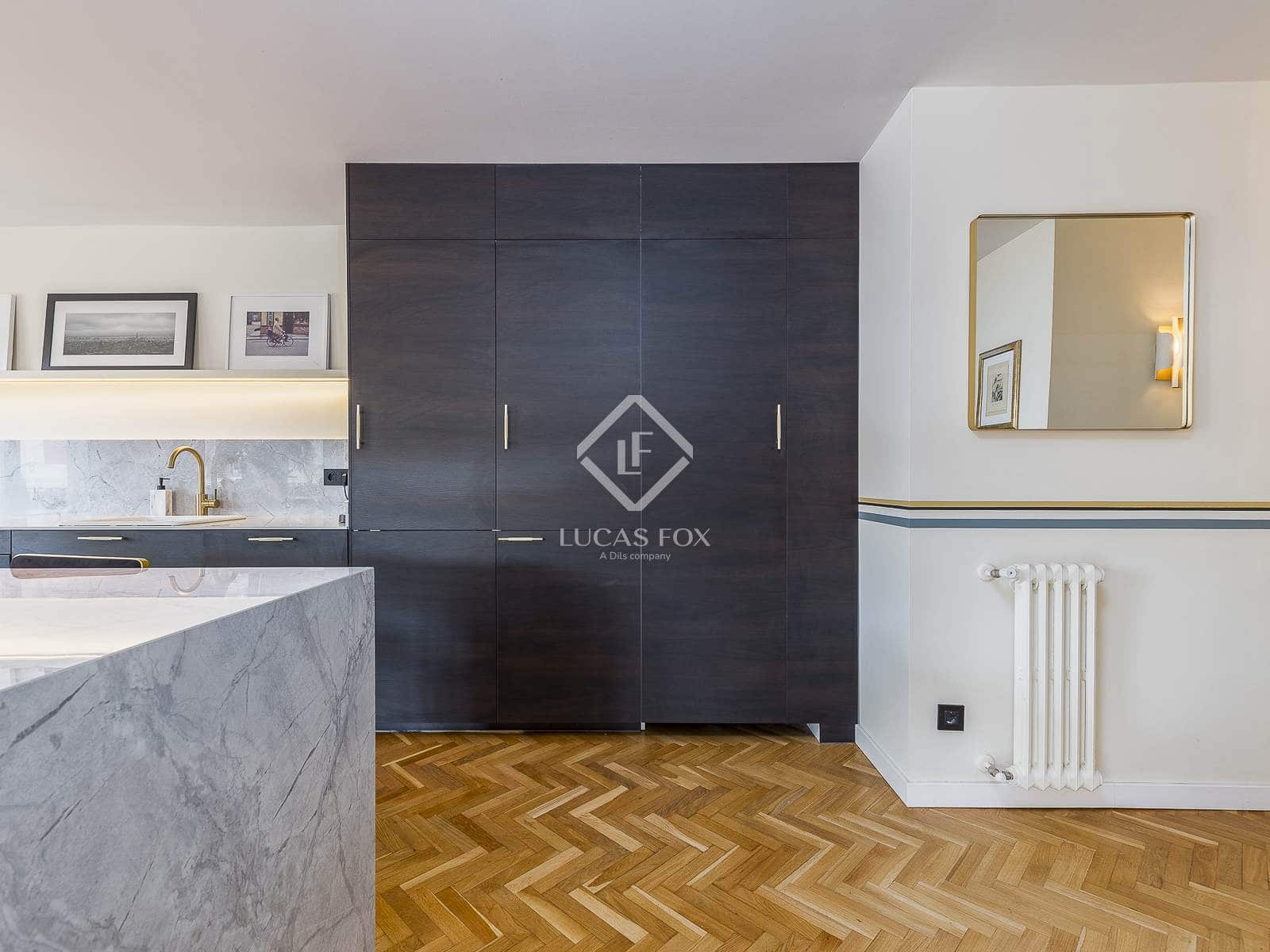 2 makuuhuone Huoneisto myytävänä paikassa Barcelona kaupunki mukana 
autotalli - 930 000 € (Ref: 9101733)