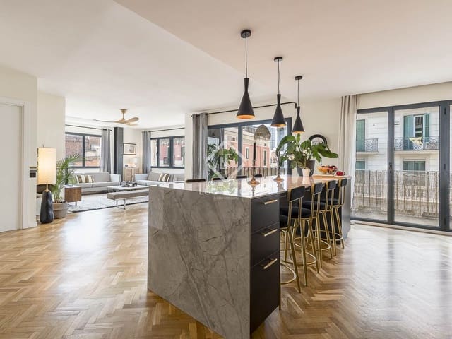 2 makuuhuone Huoneisto myytävänä paikassa Barcelona kaupunki mukana 
autotalli - 930 000 € (Ref: 9101733)