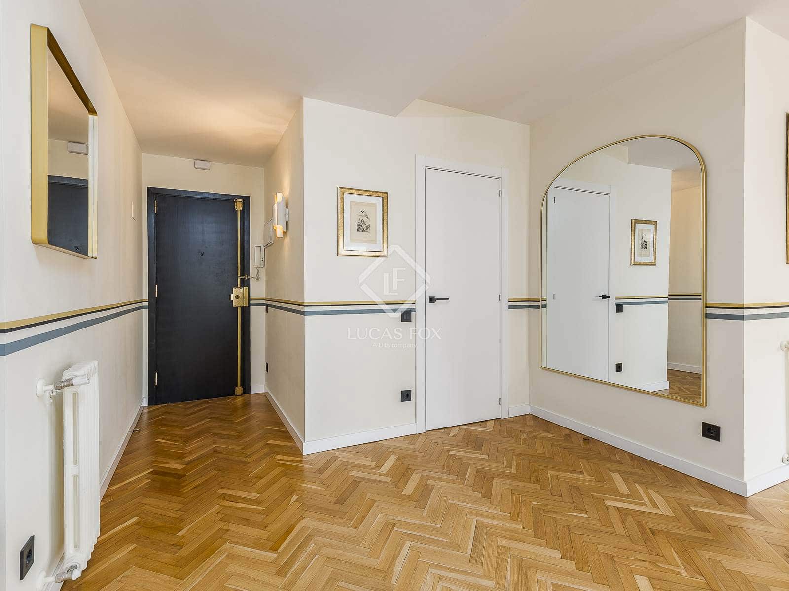 2 makuuhuone Huoneisto myytävänä paikassa Barcelona kaupunki mukana 
autotalli - 930 000 € (Ref: 9101733)