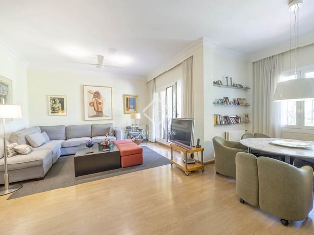 4 bedroom Villa for sale in Godella with pool garage - € 690,000 (Ref: 9103738)